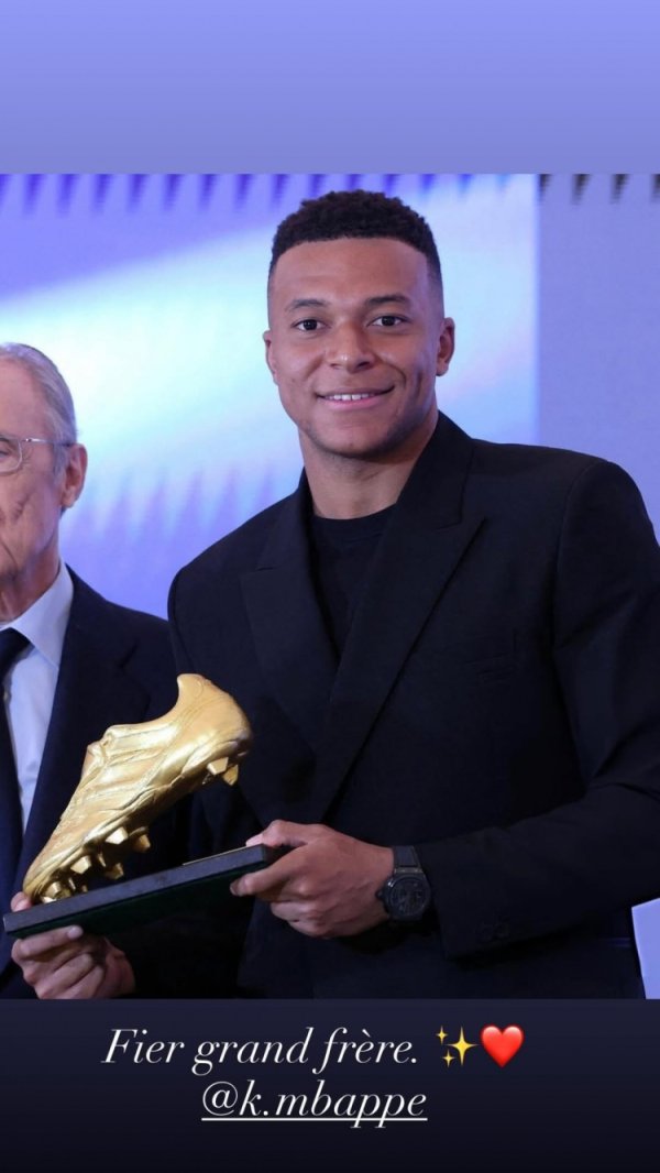 榜样！伊桑-姆巴佩祝颂哥哥领取欧洲金靴奖：为你显示